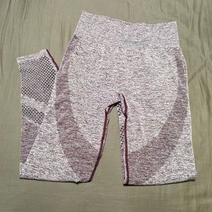 SOLD on M NWOT VS PINK seamless leggings